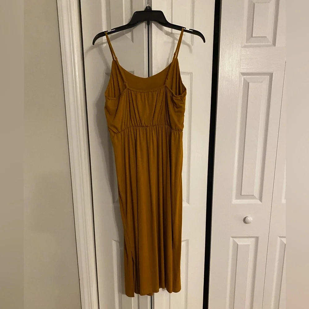 Old Navy Tan Spaghetti Strap Sundress - Picture 2 of 7